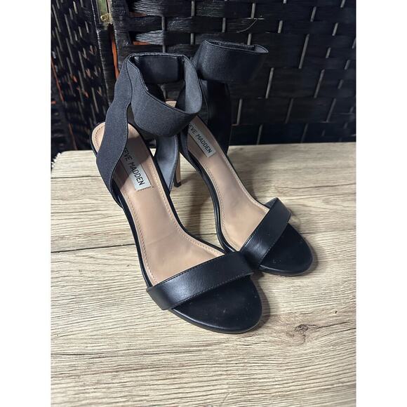 Steve Madden Raina black elastic ankle strap heels - Picture 2 of 8